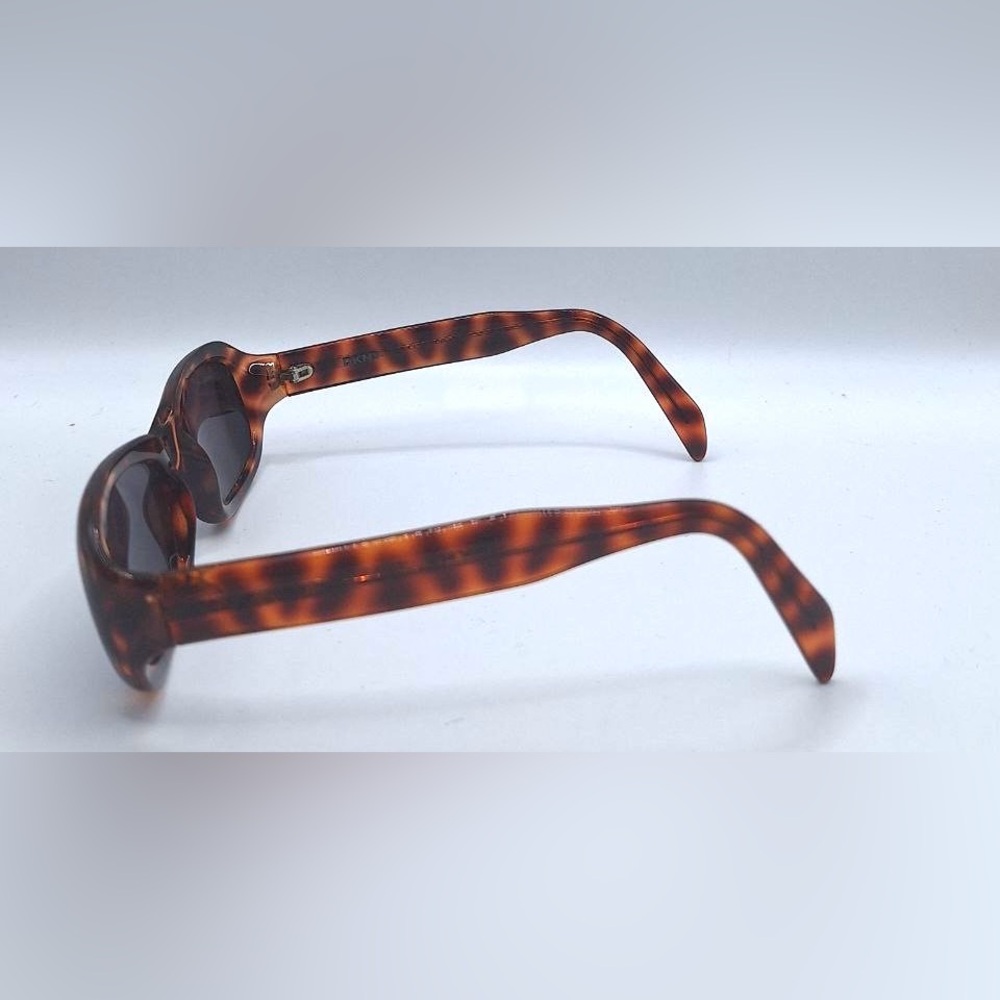 DKNY 7908S Tortoise Oval Sunglasses Frames Only - Picture 5 of 8